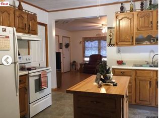 40 Grove St #2, Mechanicville, NY 12118