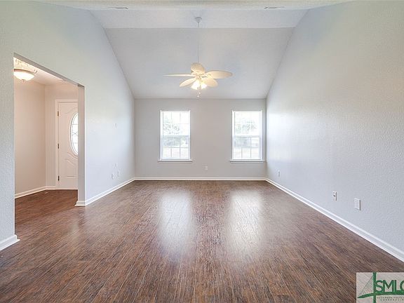 4th image of 208 Walker Drive