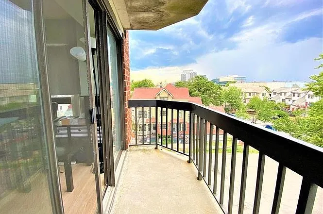 15 N Beacon St #226 — Photo 8