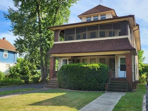 1522 Dille Rd, Euclid, OH 44117