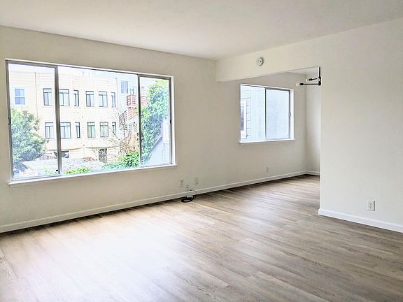 4th image of 454 23rd Ave APT 2