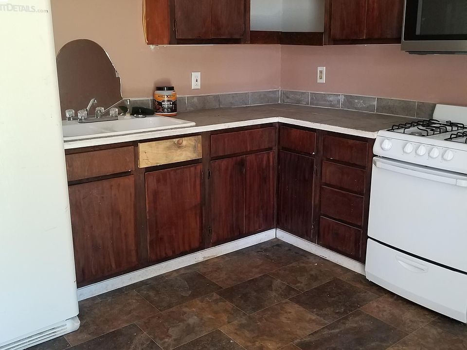 2nd image of 2850 Ranger Dr #A