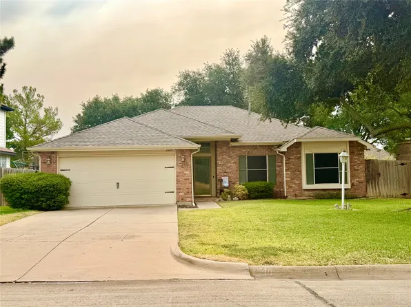 2220 Brooklake St W, Denton, TX 76207