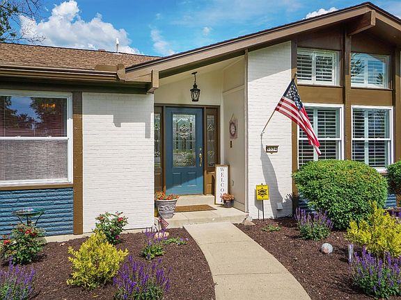 3rd image of 5334 Chatelaine Ct