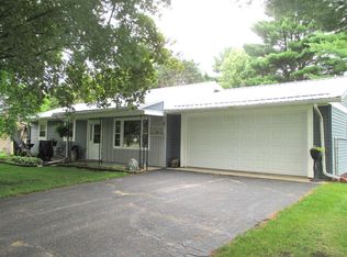 115 Siesta Dr, Montello, WI 53949