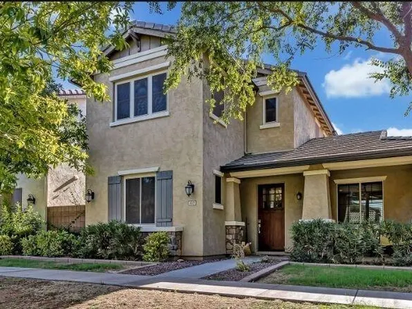 1019 S Agnes Lane, Gilbert, AZ 85296