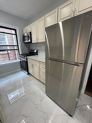 3rd image of 47-11 47th Ave #2R