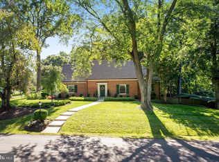 1440 Laburnum St, Mc Lean, VA 22101