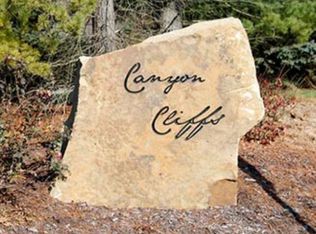 728 Canyon Cliffs Rd, Huntertown, IN 46748