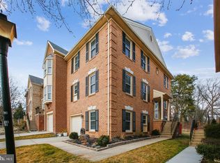 7408 Salford Ct, Alexandria, VA 22315