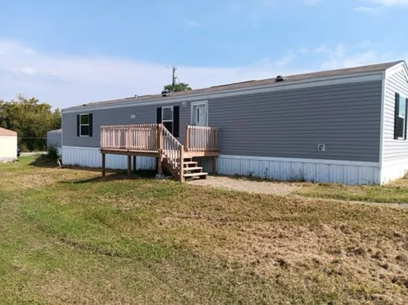 212 Crystal Ln, Oliver Springs, TN 37840
