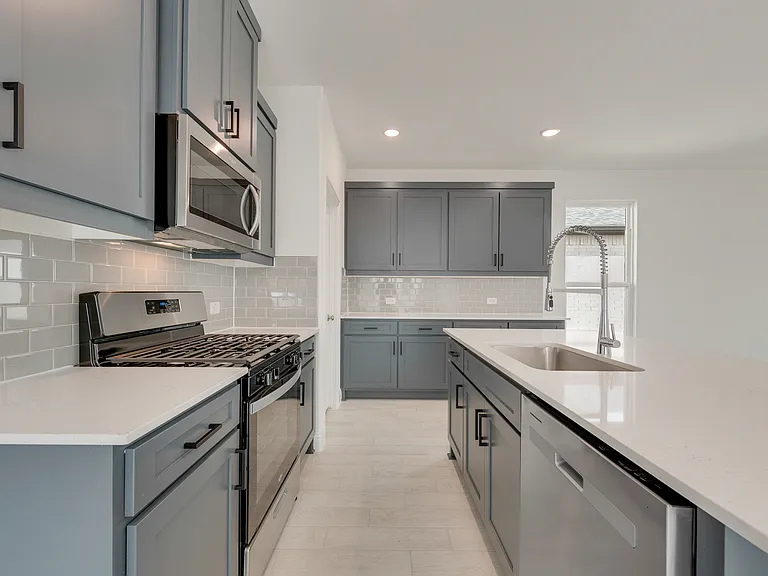 3113 Cordelia Dr — Photo 6