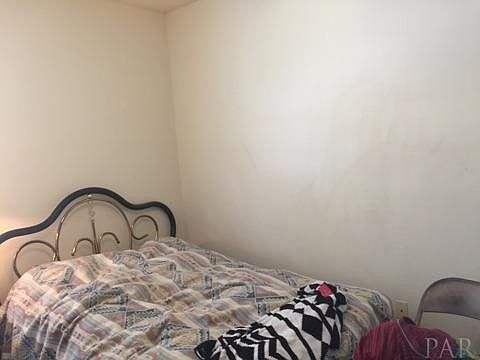 2nd image of 918 N Hayne St