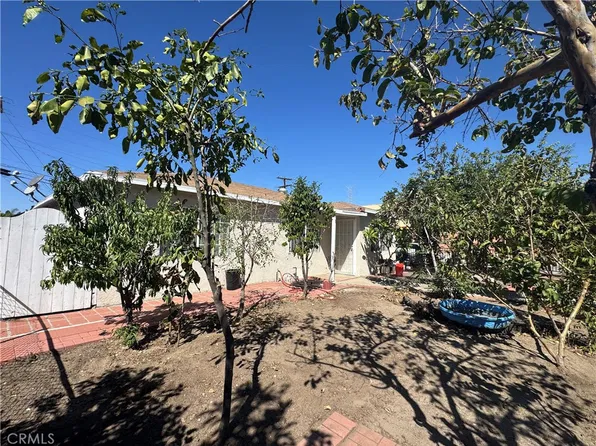 3633 Cosbey Ave, Baldwin Park, CA 91706