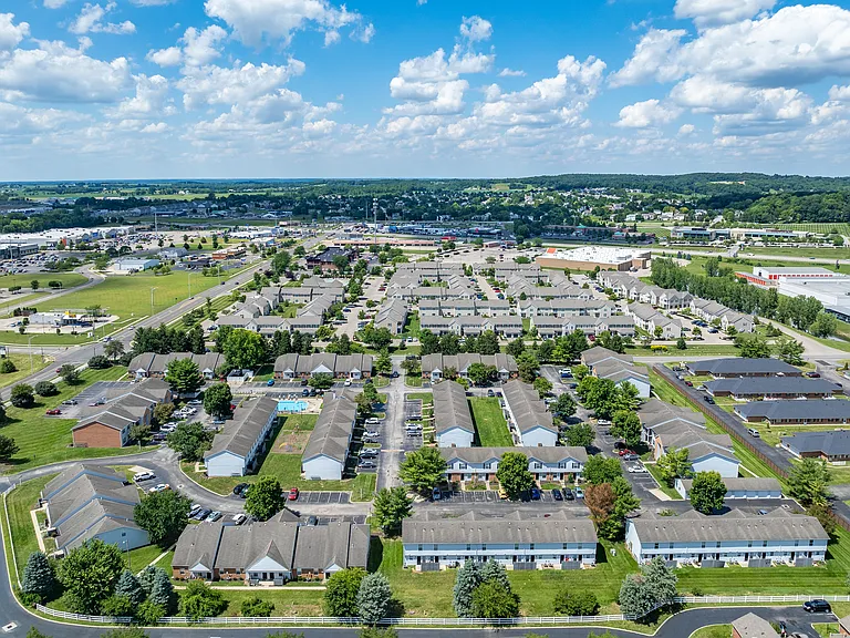 Aerial view of the River Valley Apartments in Lancaster, OH.