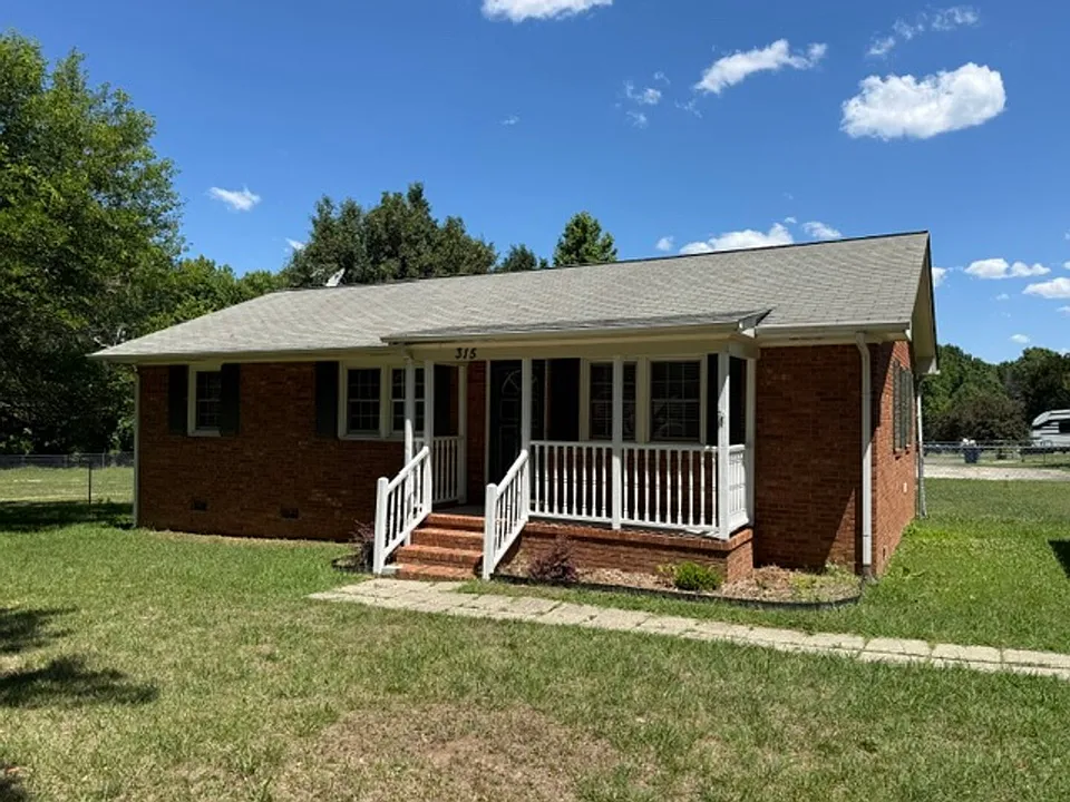 315 E Dameron Ave