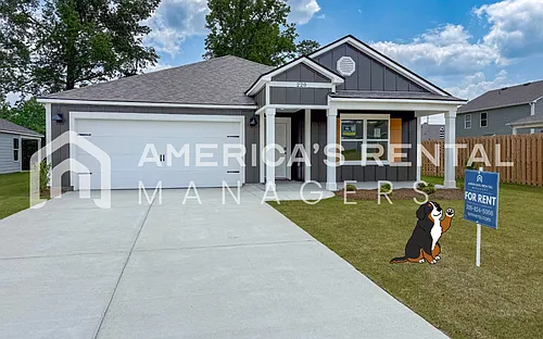 220 Pine Ridge Dr Photo 1