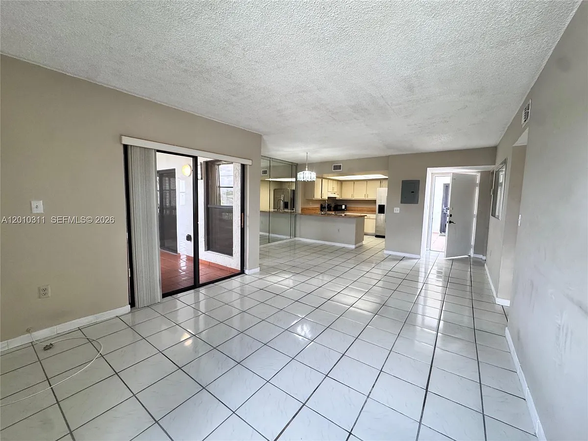 Building Photo - 10893 NW 7th St #22-27