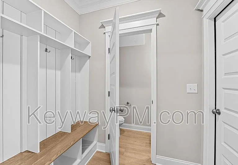 3125 Venetian Dr — Photo 6