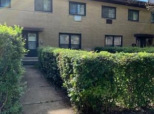 606 N Maple Ct #606, Mount Prospect, IL 60056