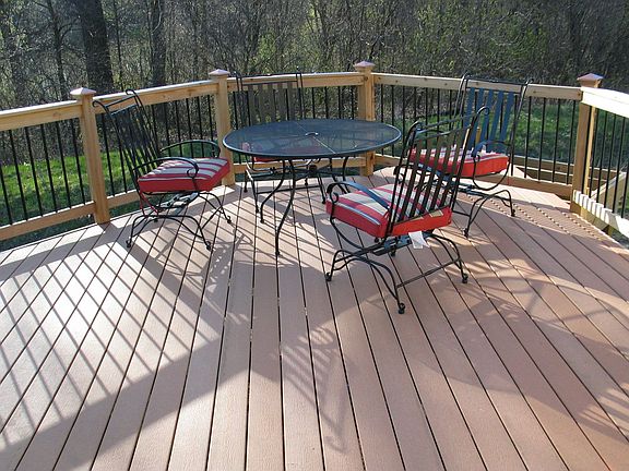 Composite & cedar deck