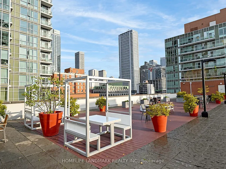 112 George St S #S508 — Photo 50
