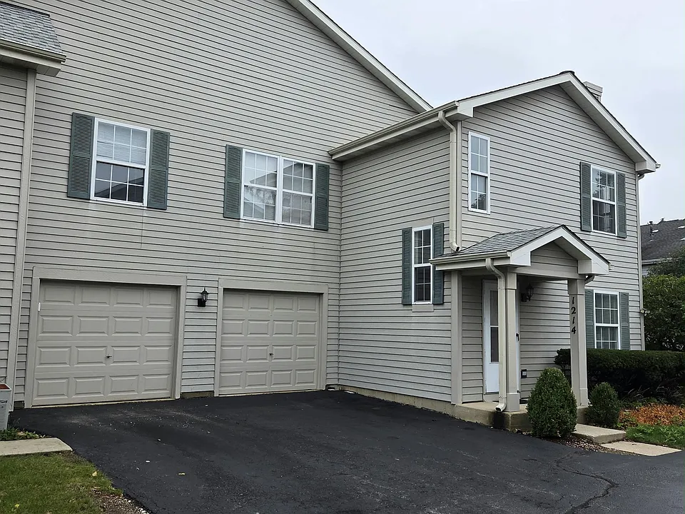 1214 Orleans Dr #1214