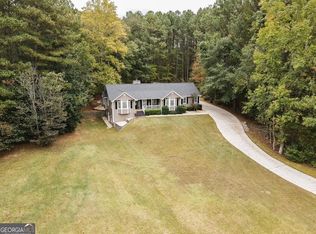 5000 Rabbit Farm Rd, Loganville, GA 30052