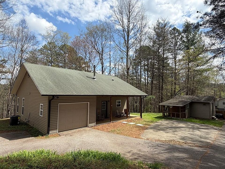 1st image of 365 Ruby Ln