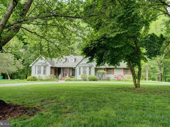 456 Fletcher Dr, Smyrna, DE 19977