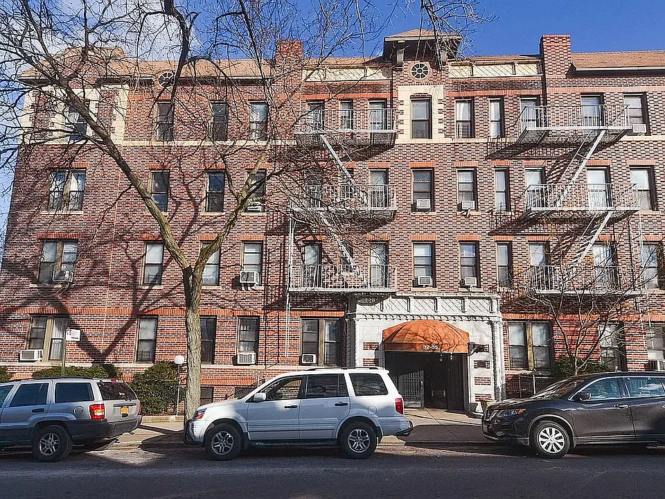32-05 81st St #B6