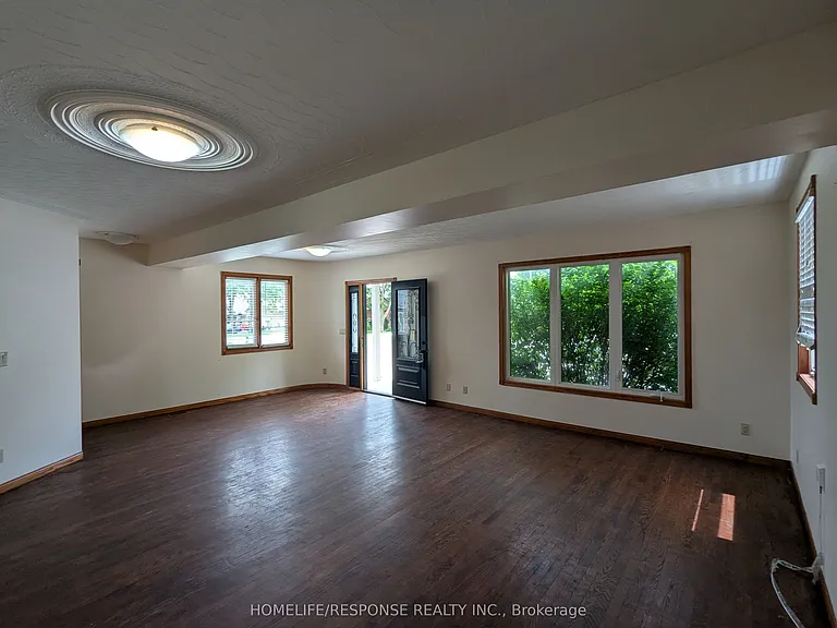 253 Mount Pleasant Rd — Photo 6