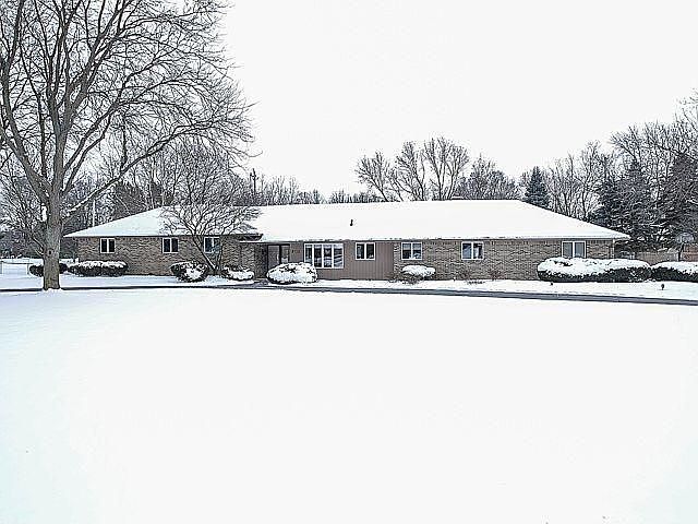 1st image of 5705 Blue Grass Ln
