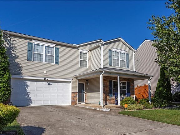 2nd image of 3913 Whispering Willows Dr