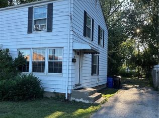 3318 W 140th St, Cleveland, OH 44111