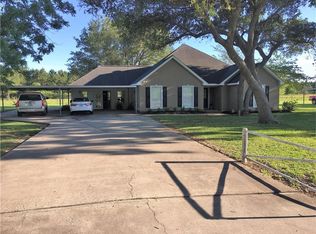 1825 E Lincoln Rd, Lake Charles, LA 70607