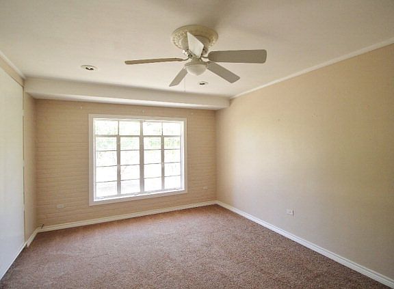 5th image of 601 W Jackson Ave