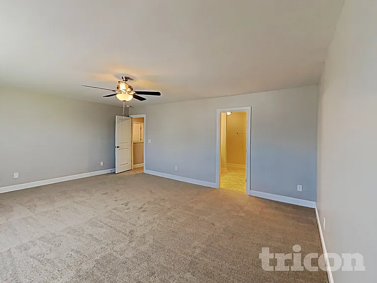 1100 Silver Farm Rd — Photo 8