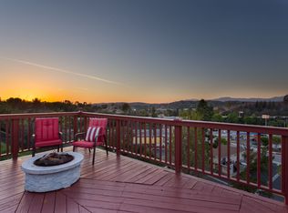 325 Navajo Springs Rd, Diamond Bar, CA 91765