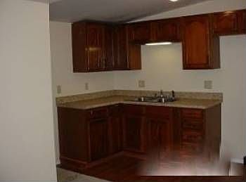 5th image of 139 E Jennings Ave