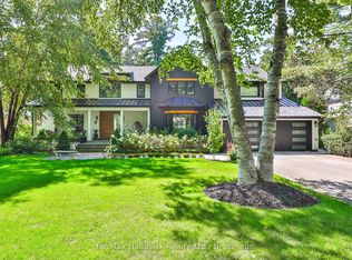 200 Chartwell Rd, Oakville, ON L6J 3Z8