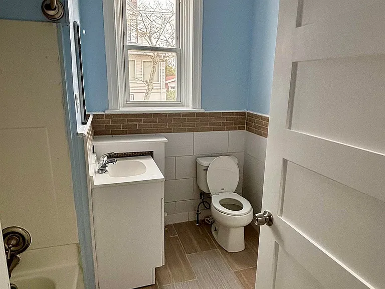 4800 Ventnor Ave #1 — Photo 11