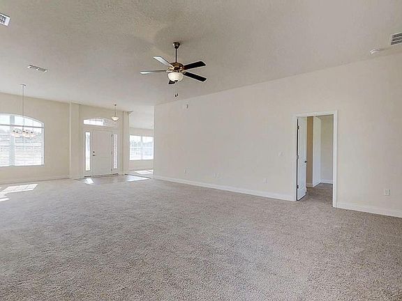 5th image of 20 Noah Blvd