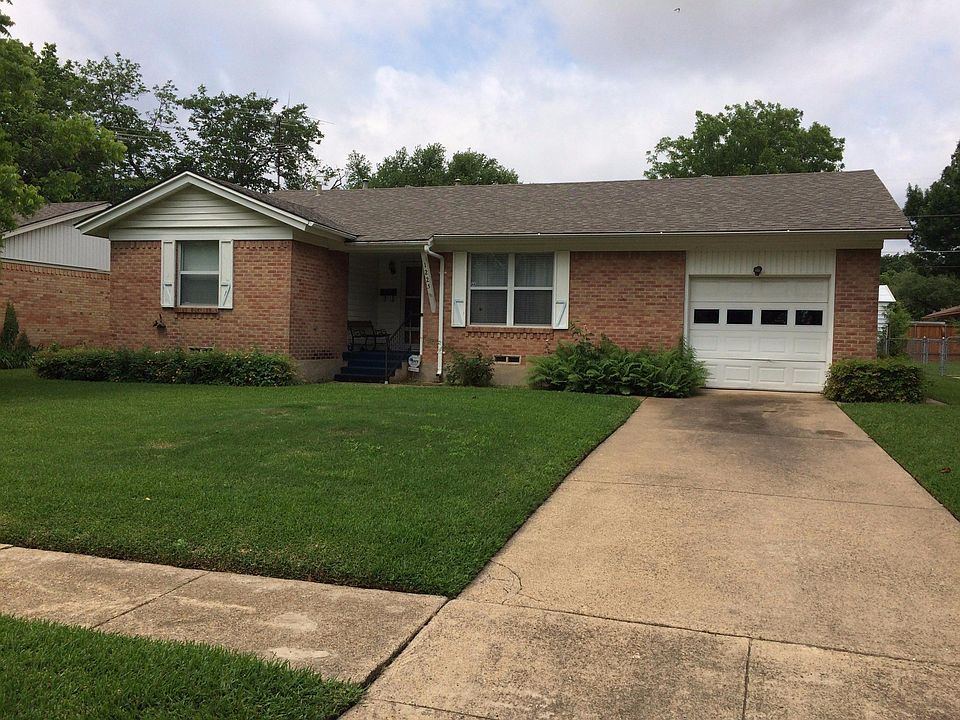 1st image of 1225 Flamingo Ln