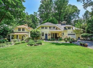 4 Tower Rd, Glen Cove, NY 11542