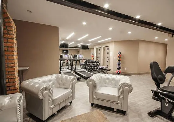 Rented by Evergreen Apartments BK | media 79