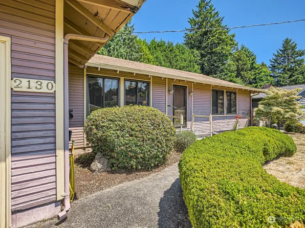 2130 S 229th Street, Des Moines, WA 98198