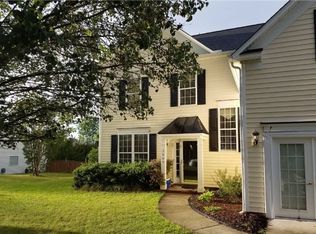 3809 Tutbury Dr, Jamestown, NC 27282