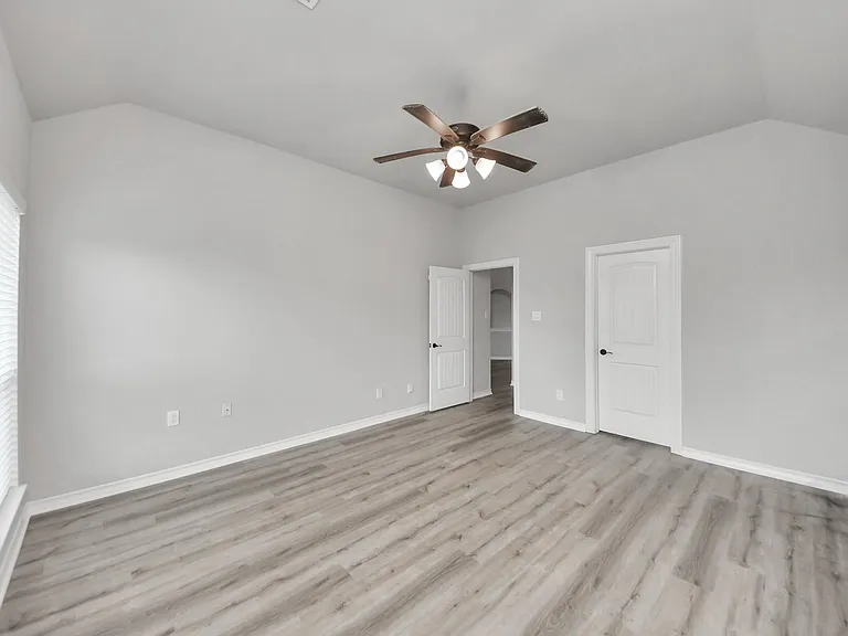 2310 Brett Ct — Photo 29