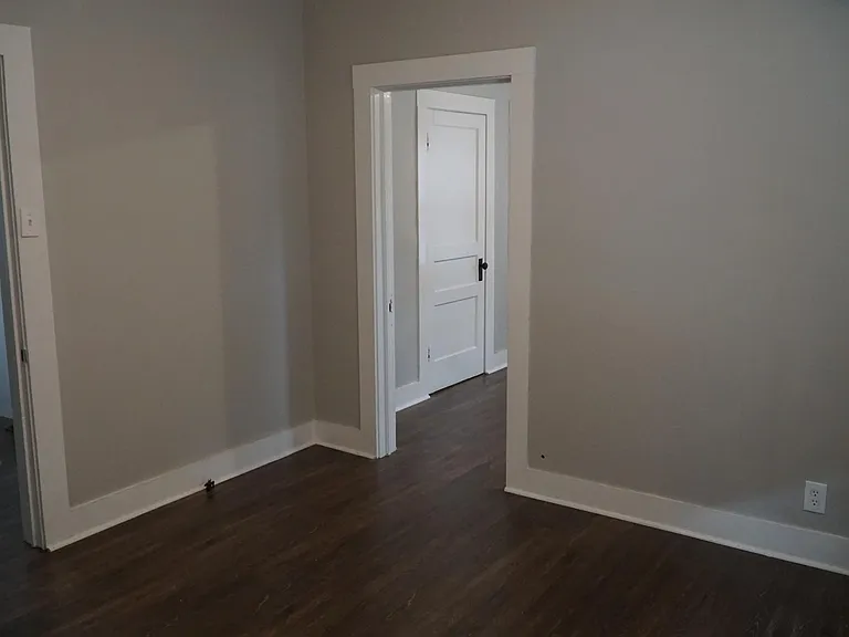 411 W Taft St #C — Photo 10
